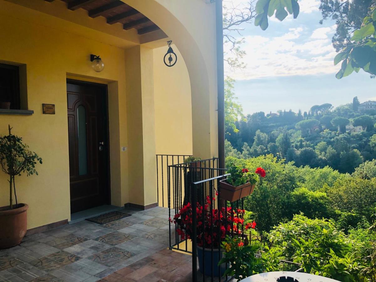 Апартаменти Holiday House Cuordinatura Монтополі-ін-Валь-д'Арно Екстер'єр фото