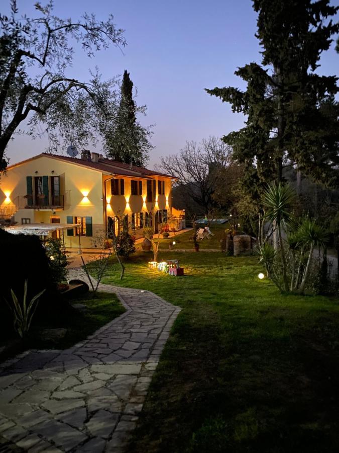 Апартаменти Holiday House Cuordinatura Монтополі-ін-Валь-д'Арно Екстер'єр фото