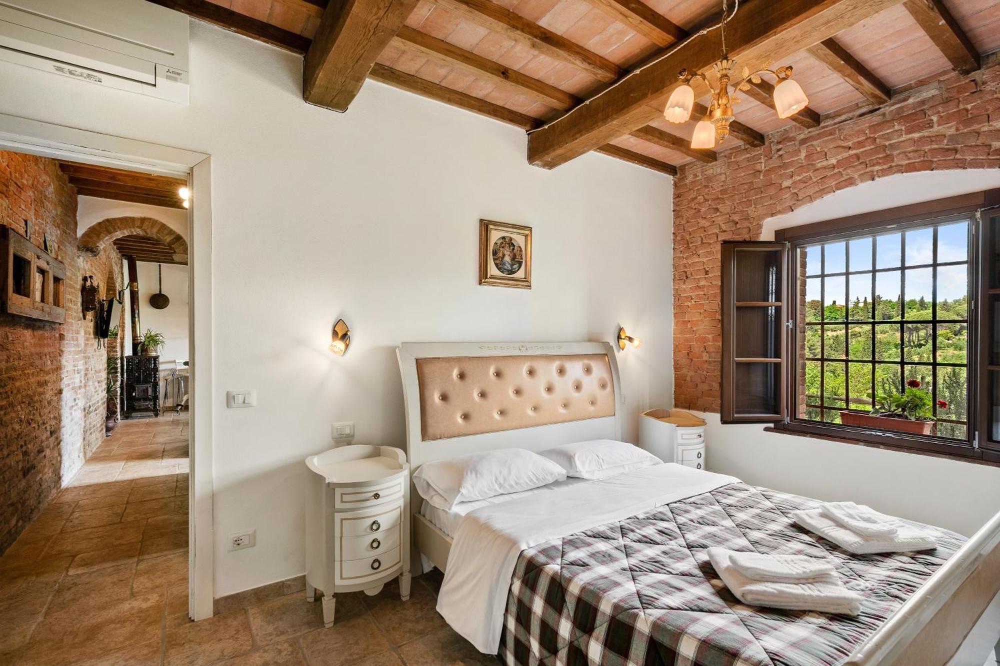 Апартаменти Holiday House Cuordinatura Монтополі-ін-Валь-д'Арно Екстер'єр фото