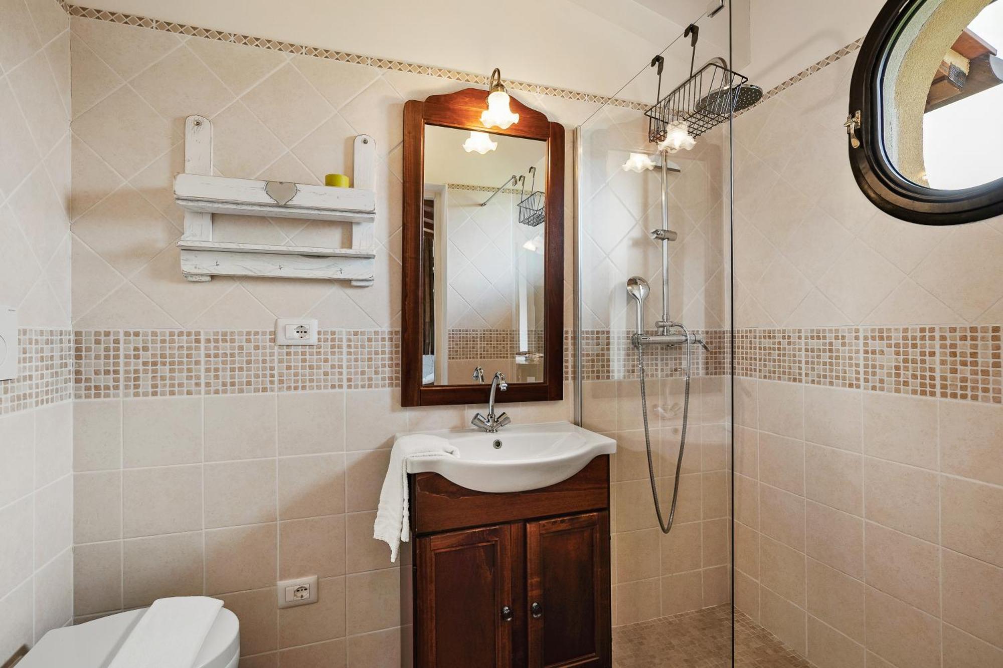Апартаменти Holiday House Cuordinatura Монтополі-ін-Валь-д'Арно Екстер'єр фото