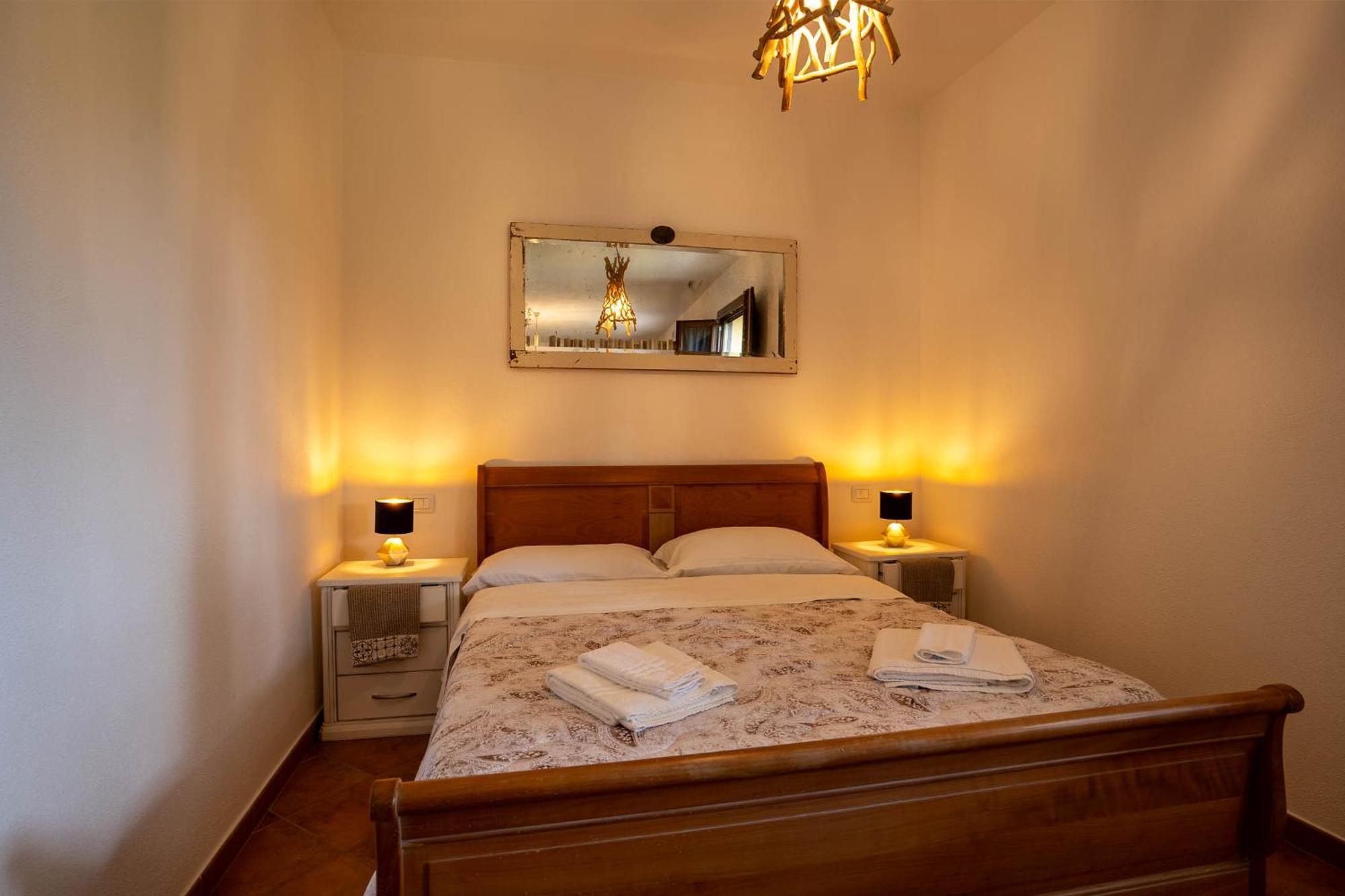 Апартаменти Holiday House Cuordinatura Монтополі-ін-Валь-д'Арно Екстер'єр фото